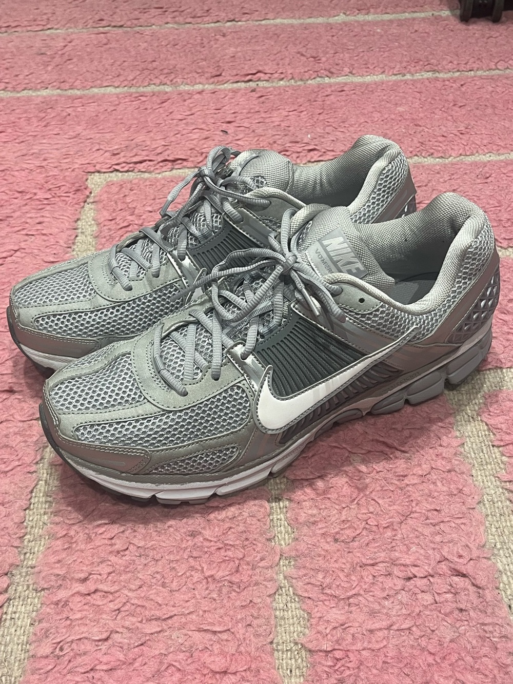 Nike Vomero 5 Size 14 Barely Worn